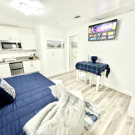 Adorable Studio In Downtown Cape Coral Near Beach! 외부 사진